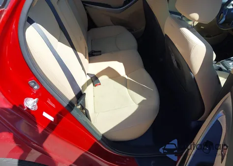 2013 Hyundai Elantra Gls z USA, uszkodzony, nr VIN KMHDH4AE5DU805207